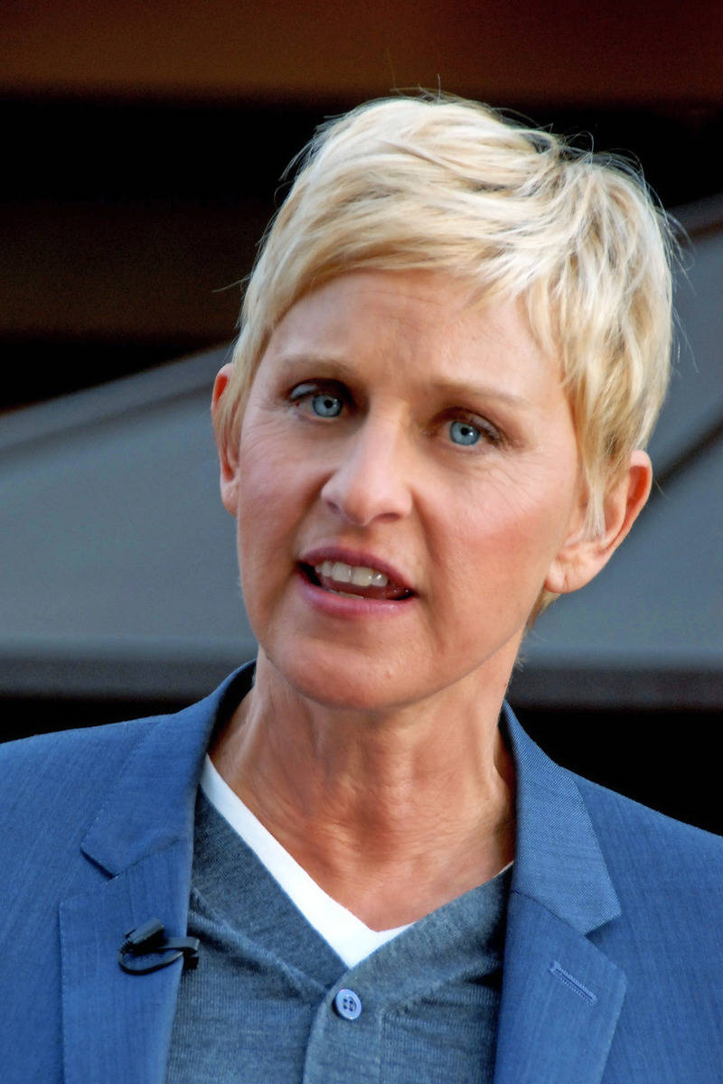 Birth Chart Ellen Degeneres (Aquarius) - Zodiac Sign Astrology