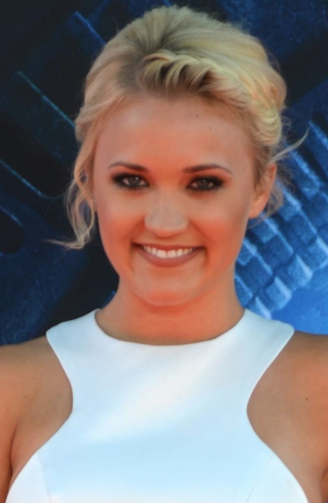 Birth Chart Emily Osment (Pisces) Zodiac Sign Astrology