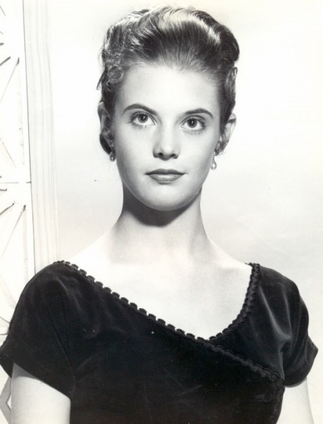 Lois Smith